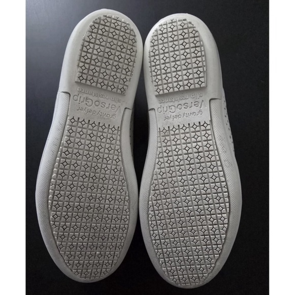 Gravity‎ Defyer Clara Womens Size 8 M Flats White Leather Perforated Comfort - Picture 11 of 11